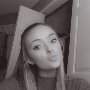 Meet your Posher, Devin